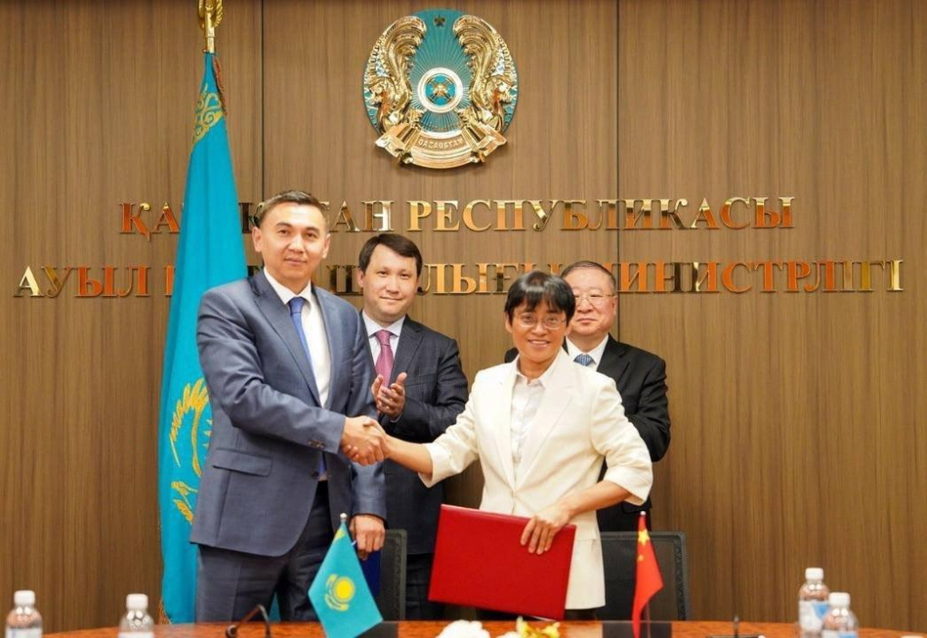 Первую сделку на новой цифровой платформе торговли зерном заключили Казахстан и Китай