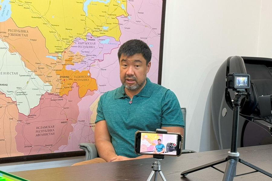 Фото с интервью2.jpg