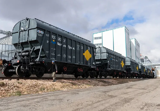 АстыкТранс - Вагоны.png